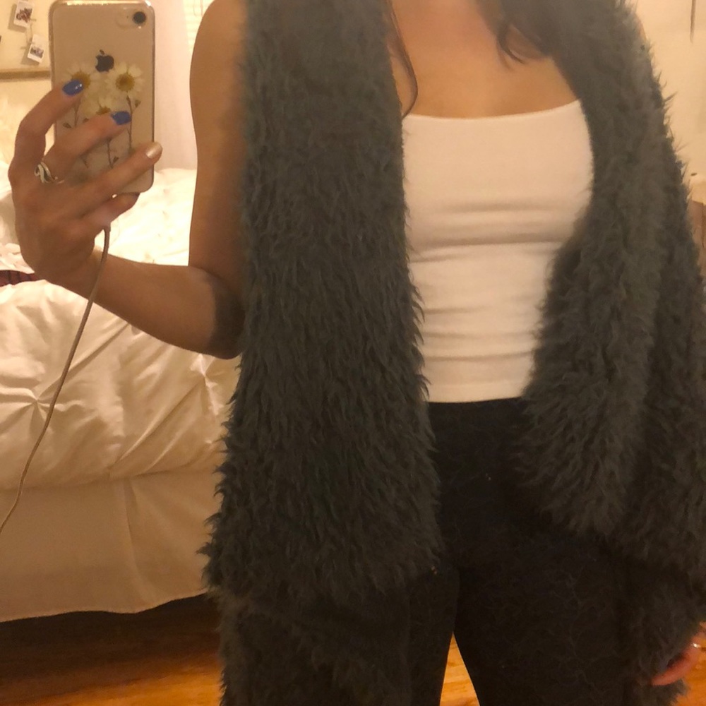 Fur vest